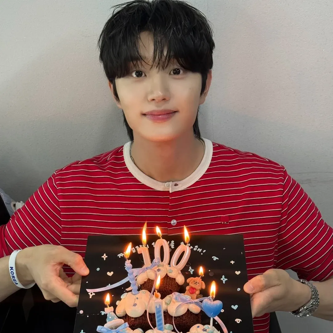 Cuplikan di balik layar dari Kim Jaewon