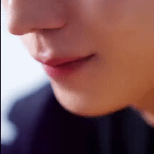 Behind-the-scenes cut of Kim Youngdae