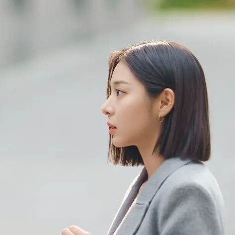 Behind-the-scenes cut of Seol Inah