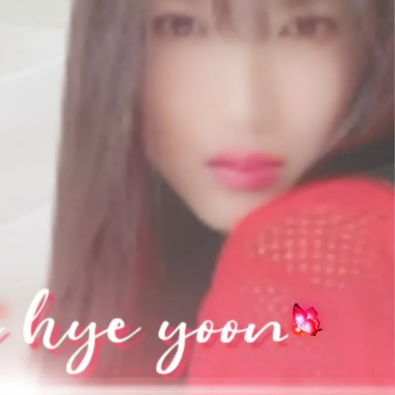 A moment captured by a fan of Kim Hyeyoon