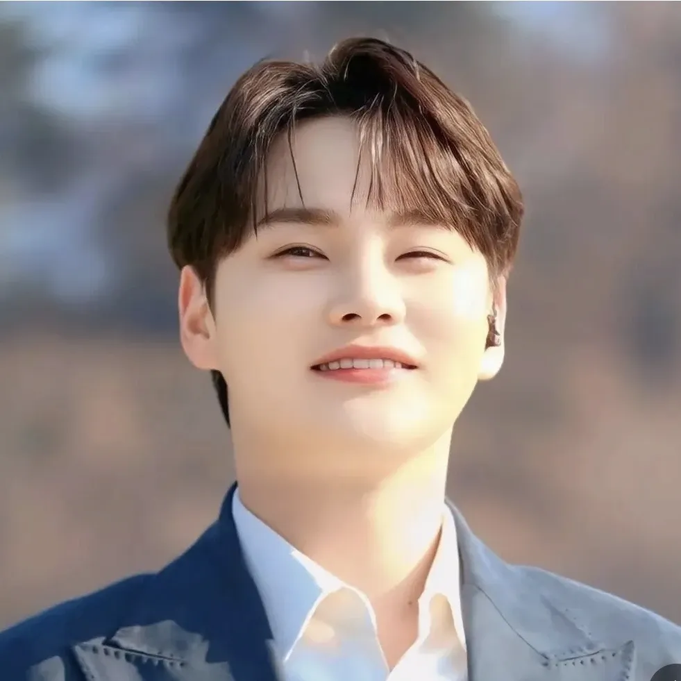 Foto terbaru dari Park Seojin