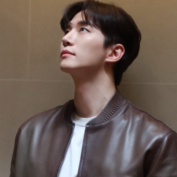 Foto terbaru dari Lee Junho