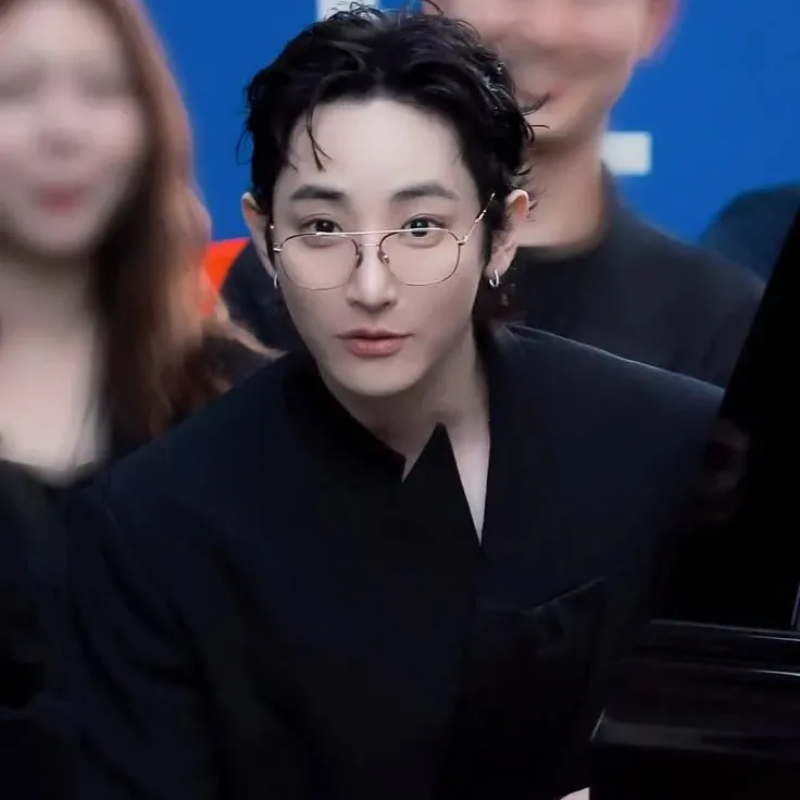A moment captured by a fan of Lee Soohyuk