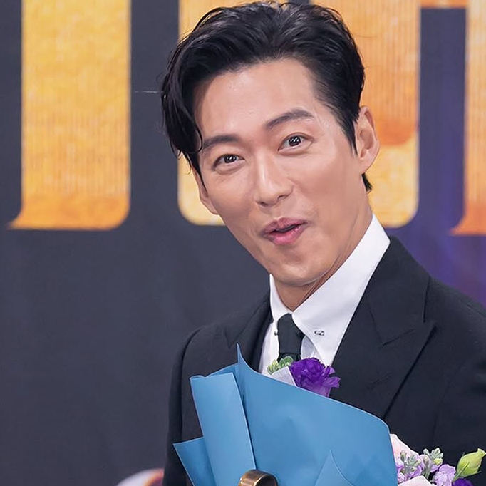 Latest photo of Namkoong Min