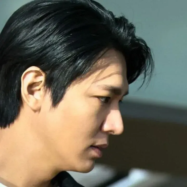 Behind-the-scenes cut of Lee Minho