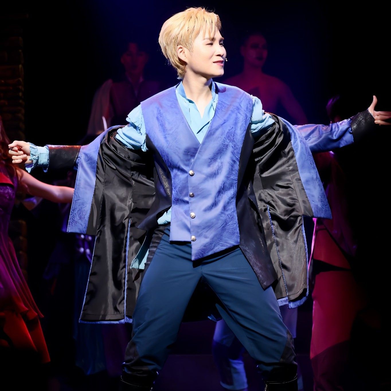 Cuplikan di balik layar dari Kim Heejae