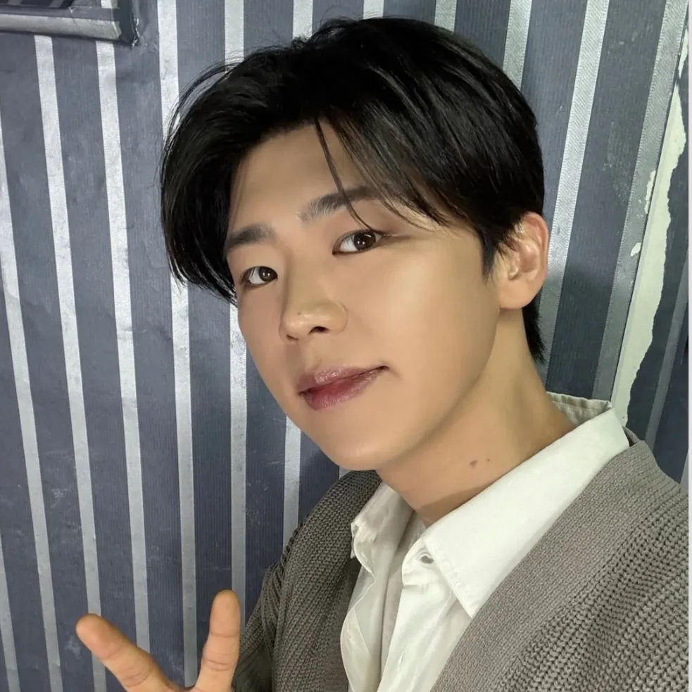 Latest photo of Park Jihyeon
