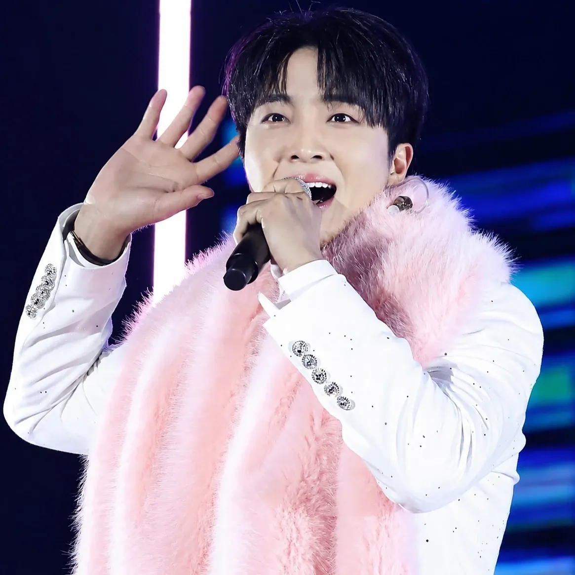 Recent activity shot of Hwang Yunsung