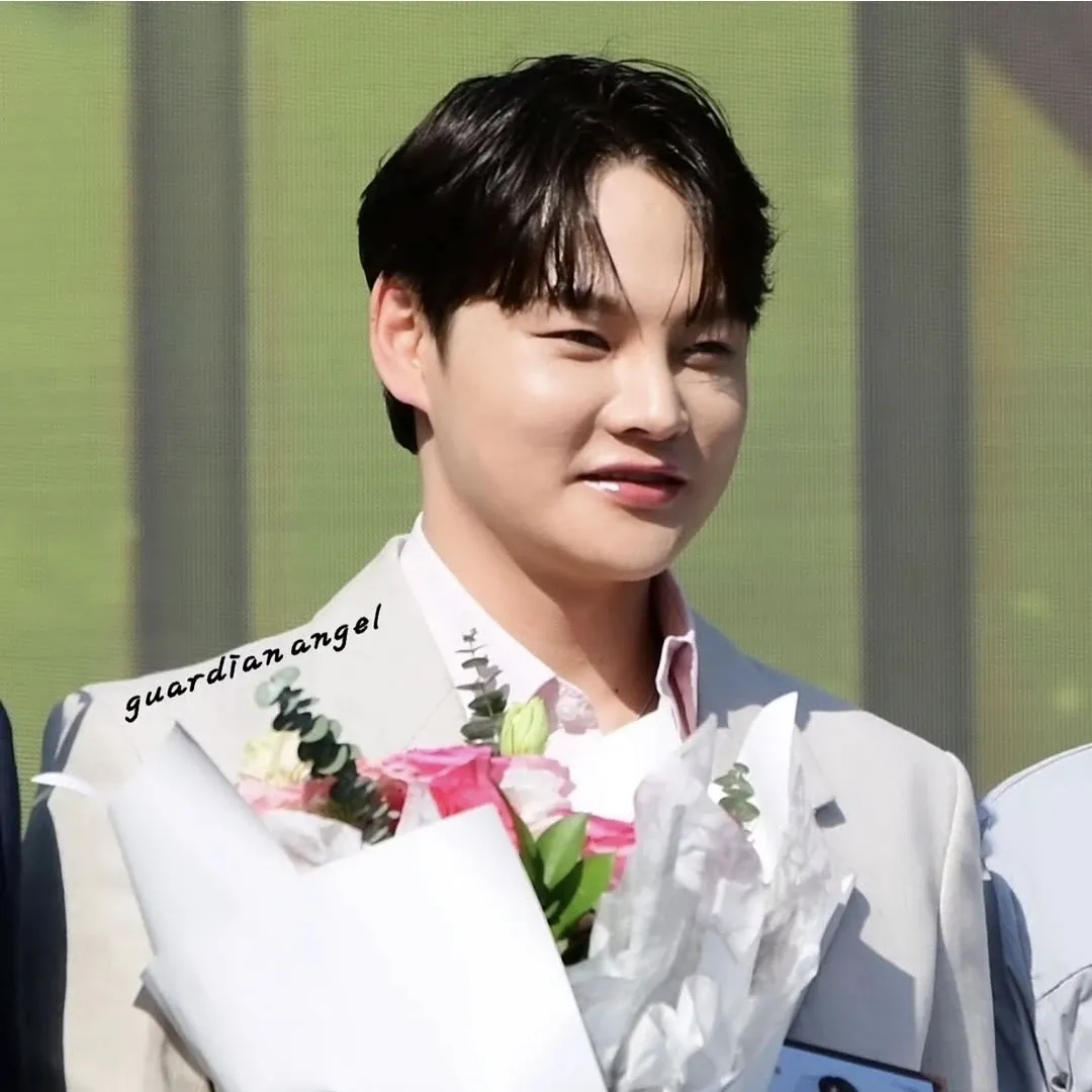 박서진의 비하인드 컷