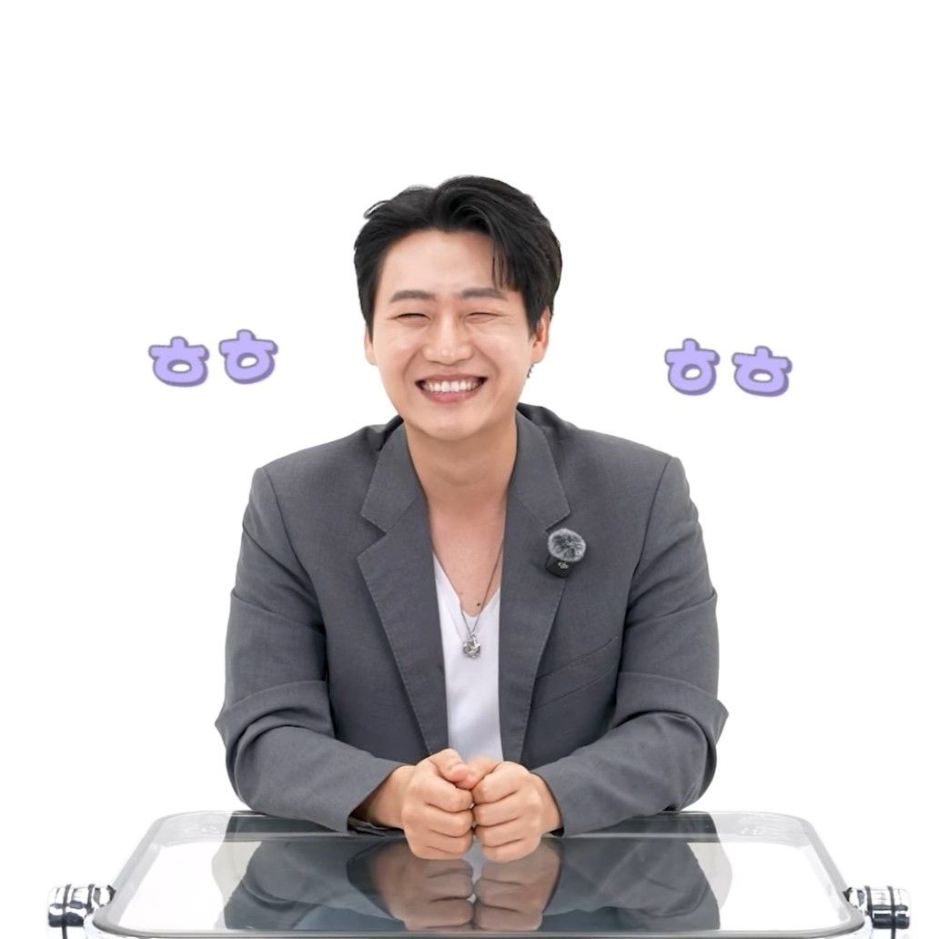 Recent activity shot of Min Soohyun