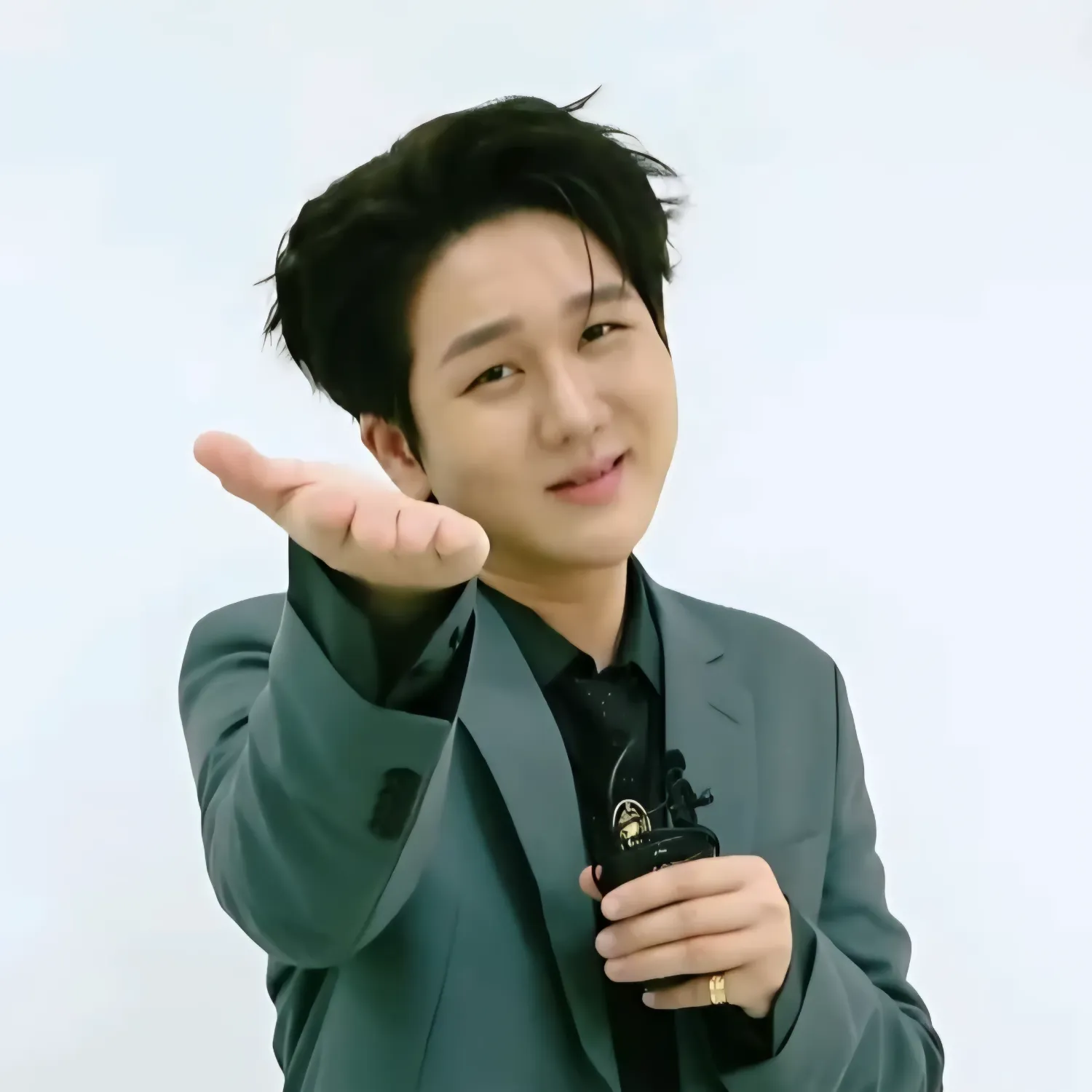 김수찬의 비하인드 컷