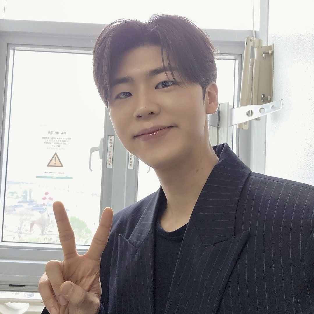 Recent activity shot of Park Jihyeon