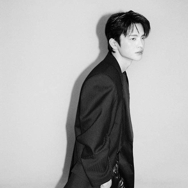 Foto terbaru dari Seo Inguk