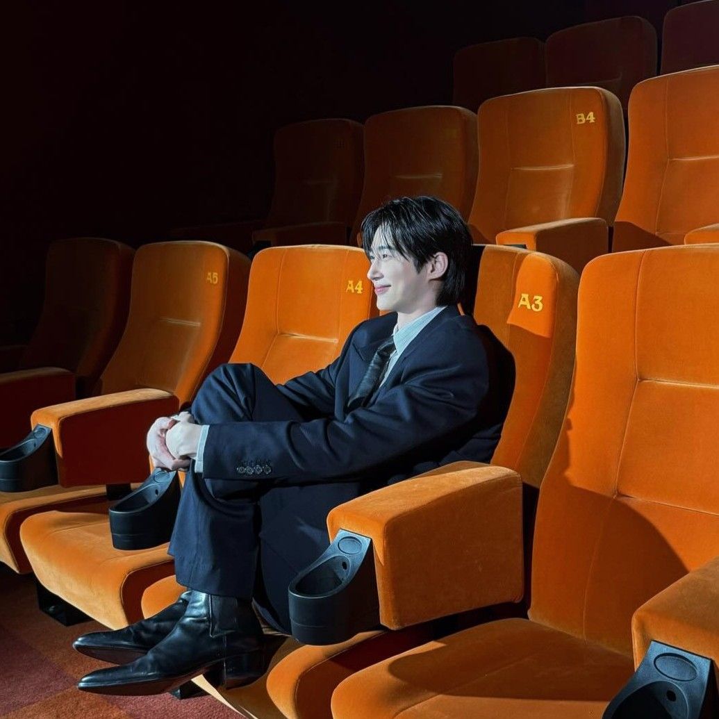 Latest photo of Byeon Wooseok