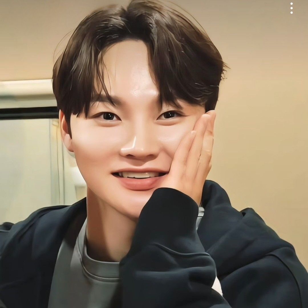 Behind-the-scenes cut of Park Seojin