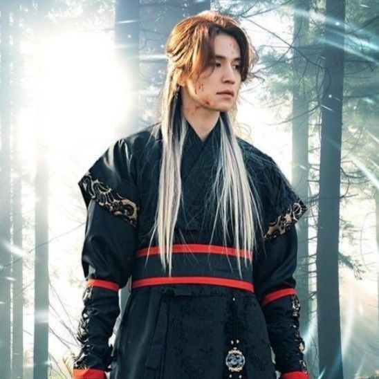 Latest photo of Lee Dongwook