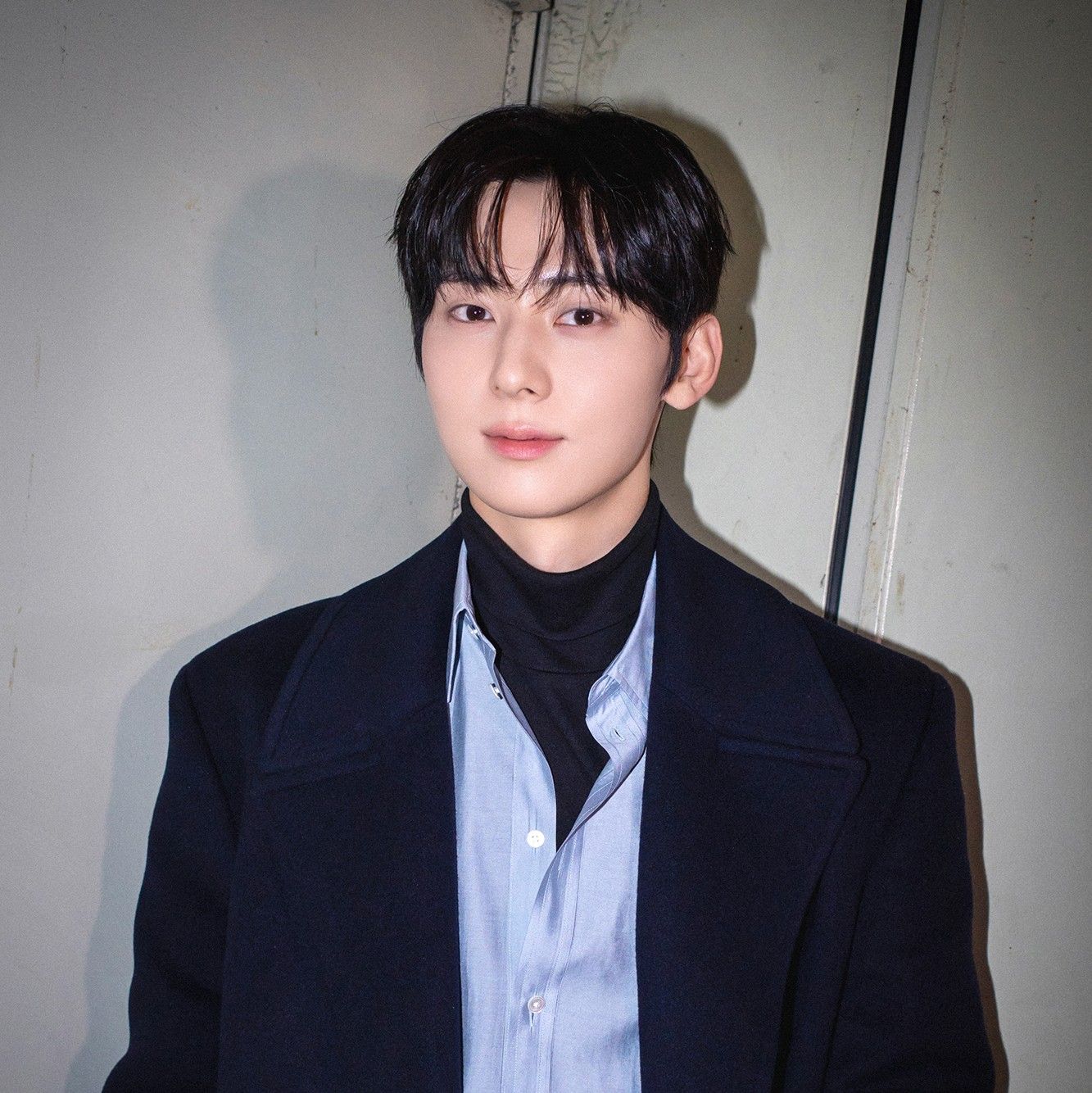 Behind-the-scenes cut of Hwang Minhyun