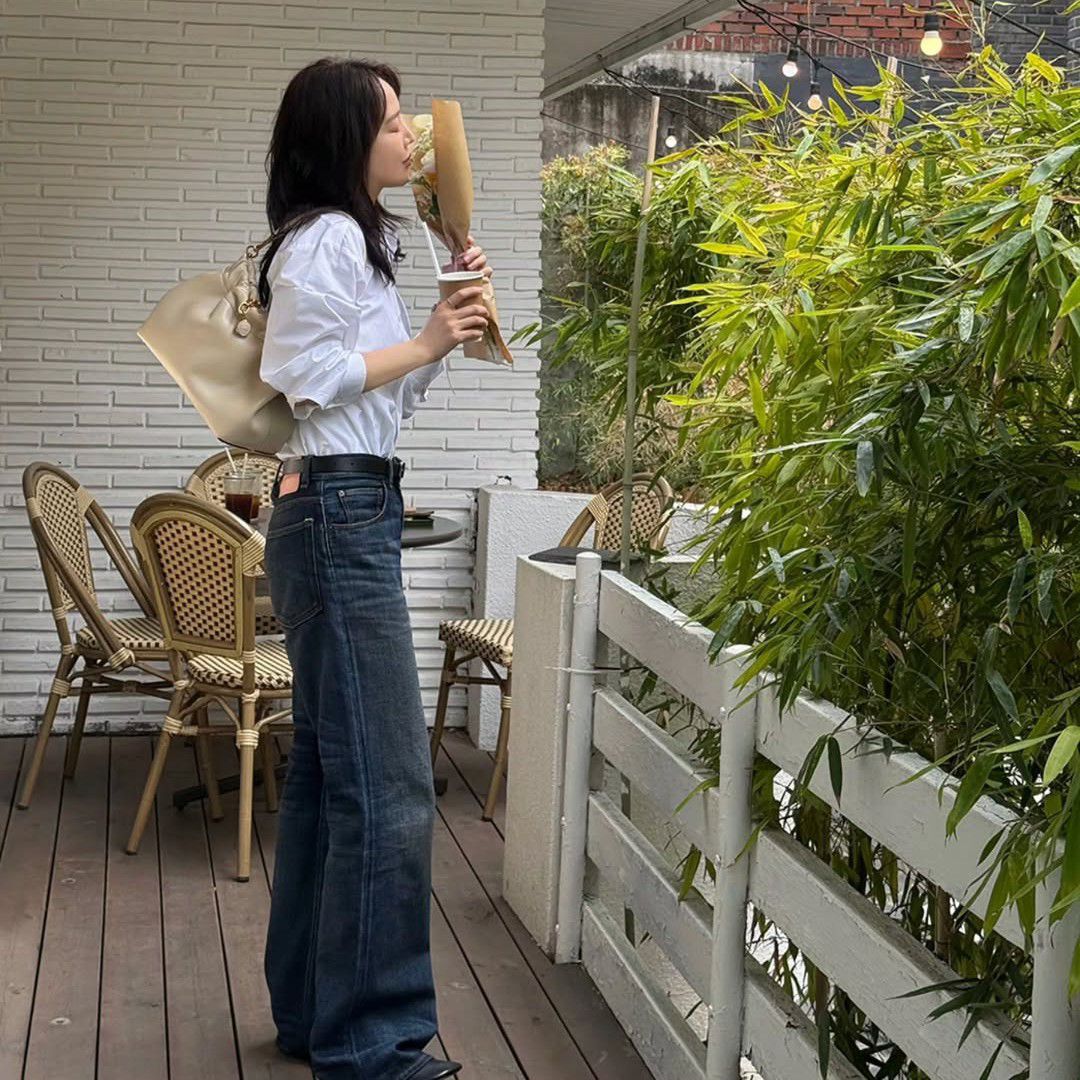 A moment captured by a fan of Shin Haesun