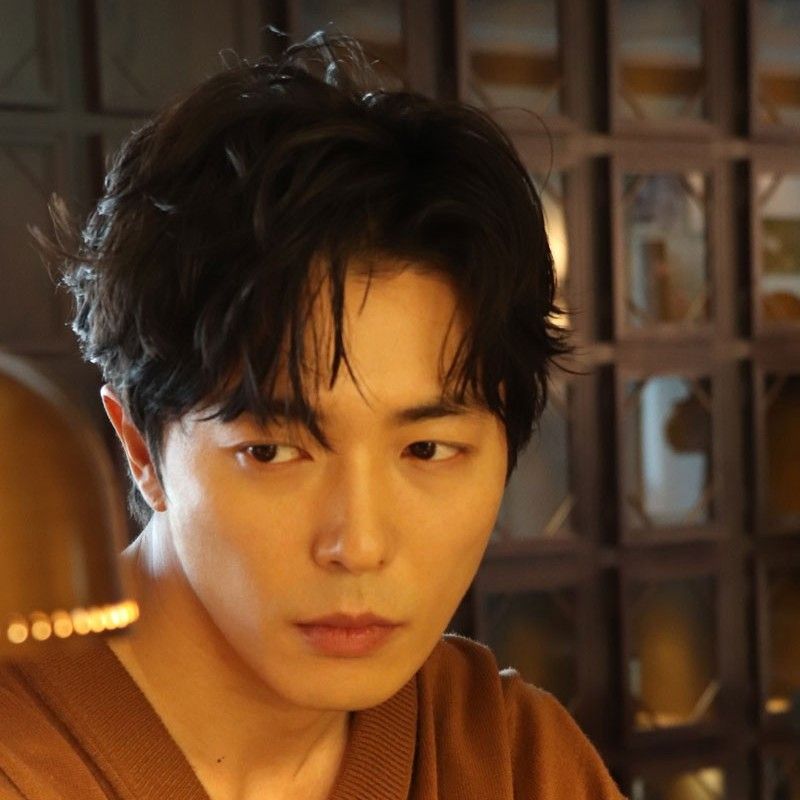 金材昱的最新照片