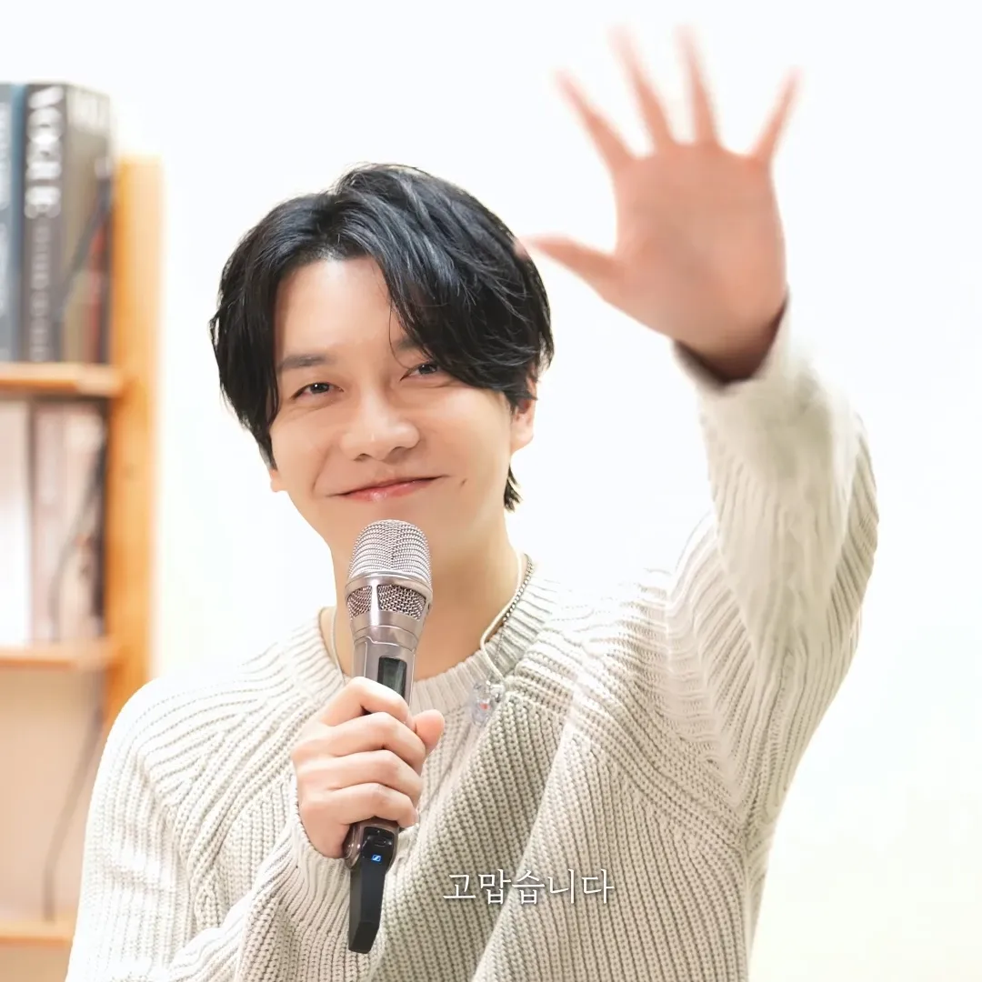 ファンが撮影したイ・スンギの瞬間