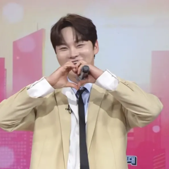 박서진 최근 활동샷