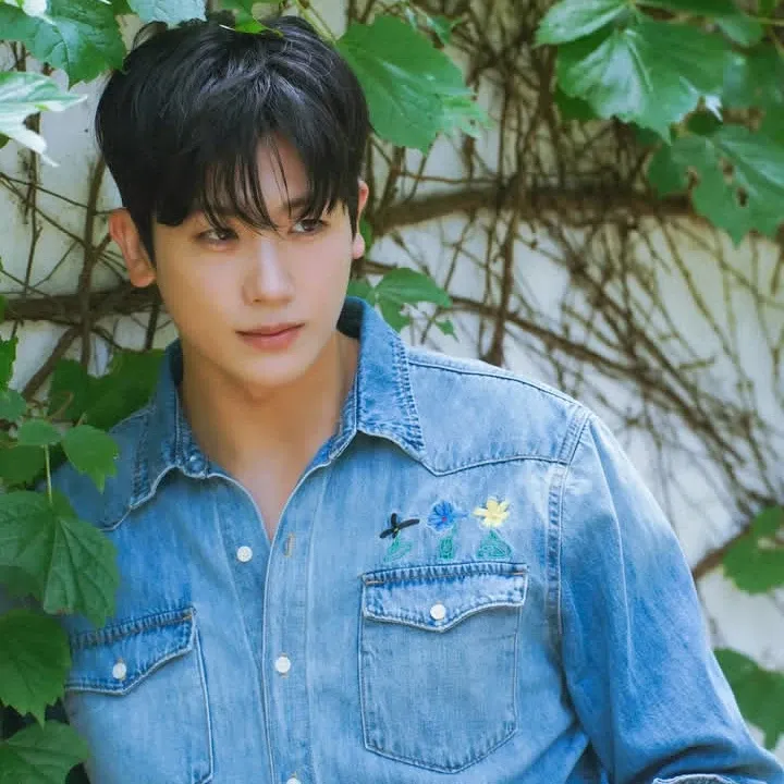 Recent activity shot of Park Hyungsik
