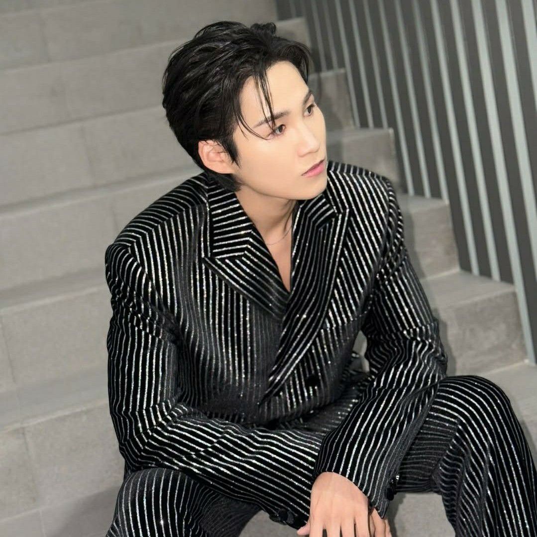 金熙栽的最新照片