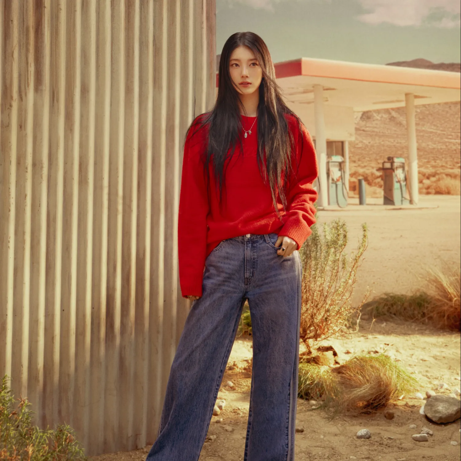 Latest photo of Bae Suzy
