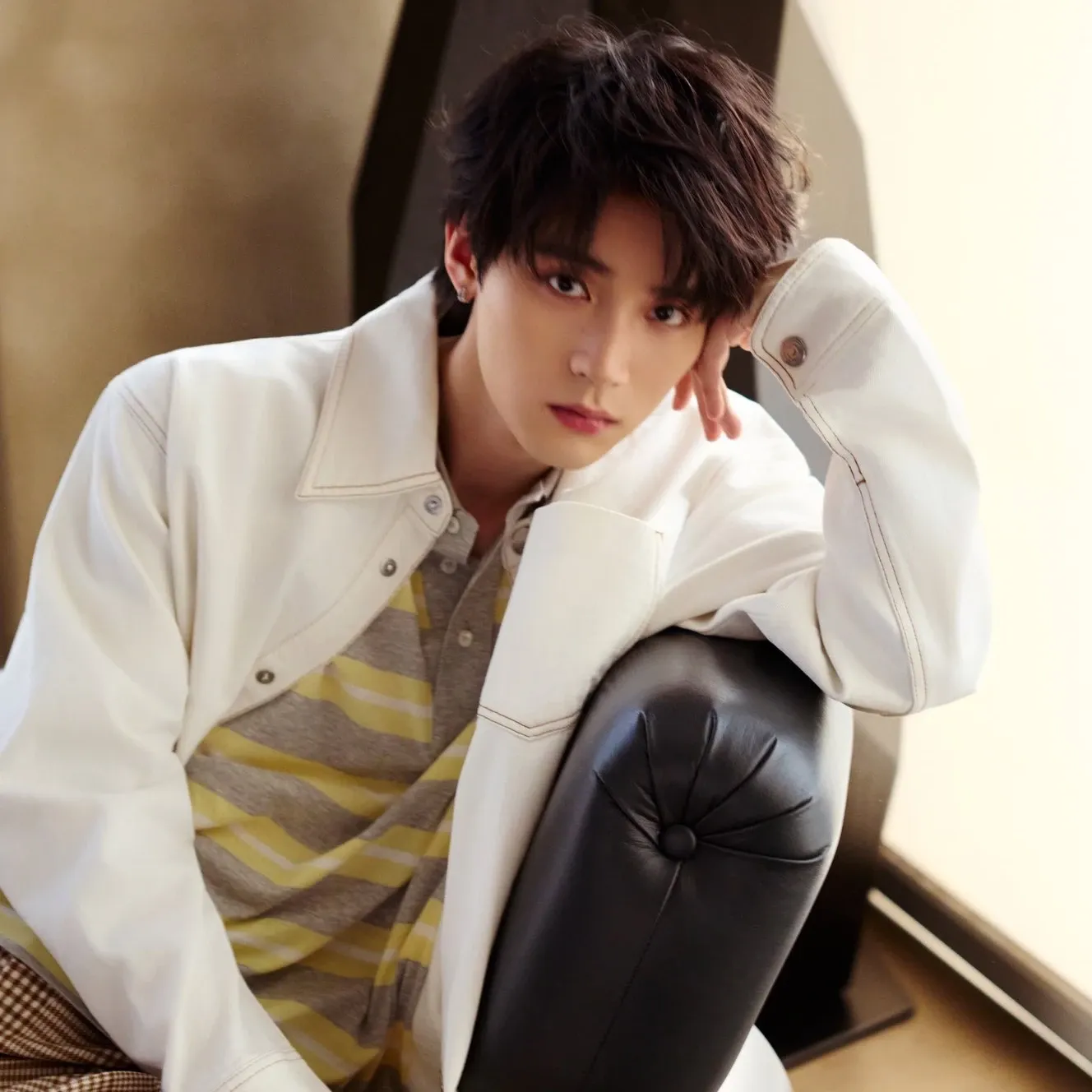 Behind-the-scenes cut of Zhou Yiran