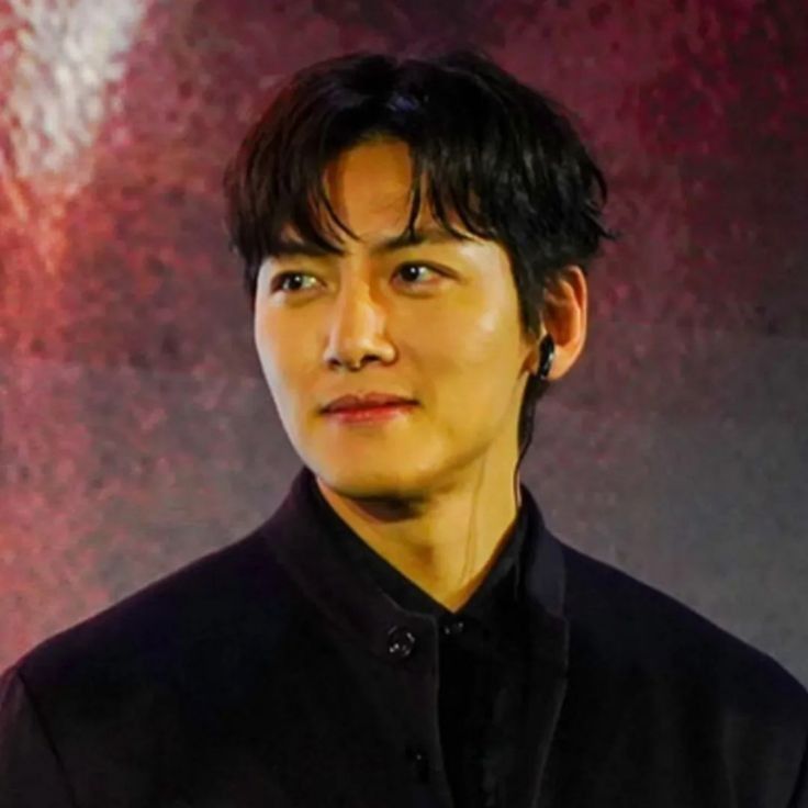 지창욱 최근 활동샷