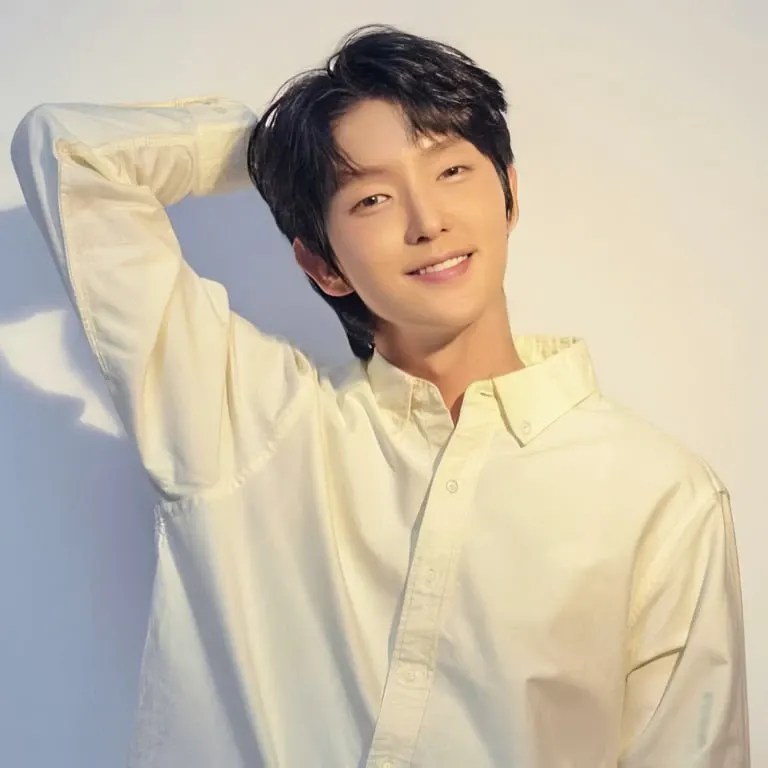 이준기 최근 활동샷