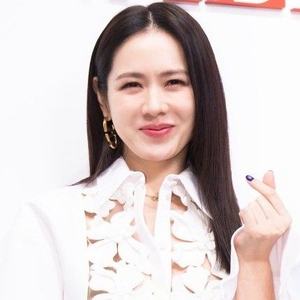 A moment captured by a fan of Son Yejin