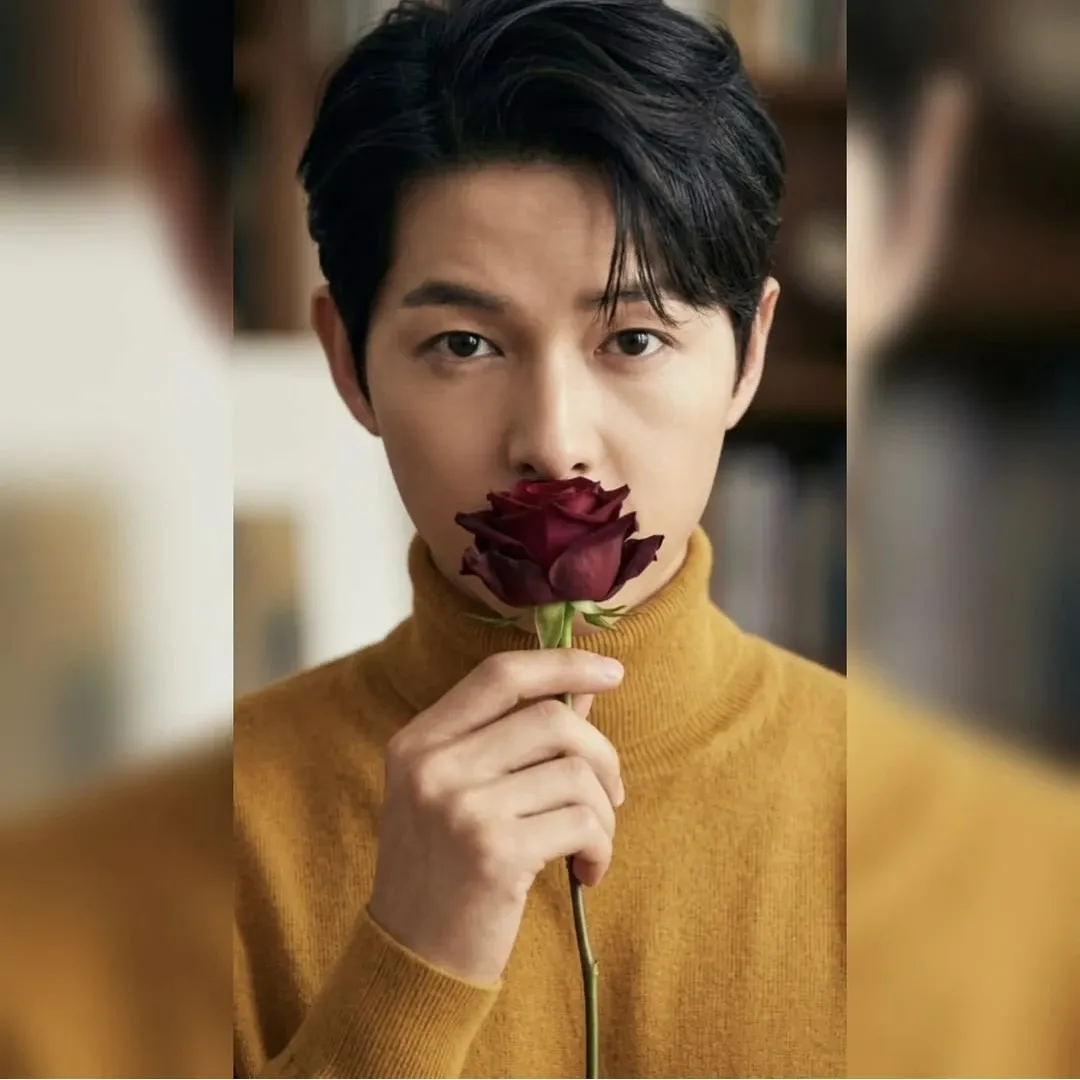 송중기의 최신 사진