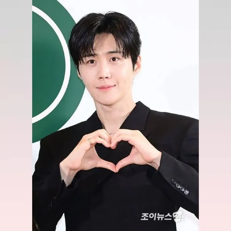 Cuplikan di balik layar dari Kim Seonho