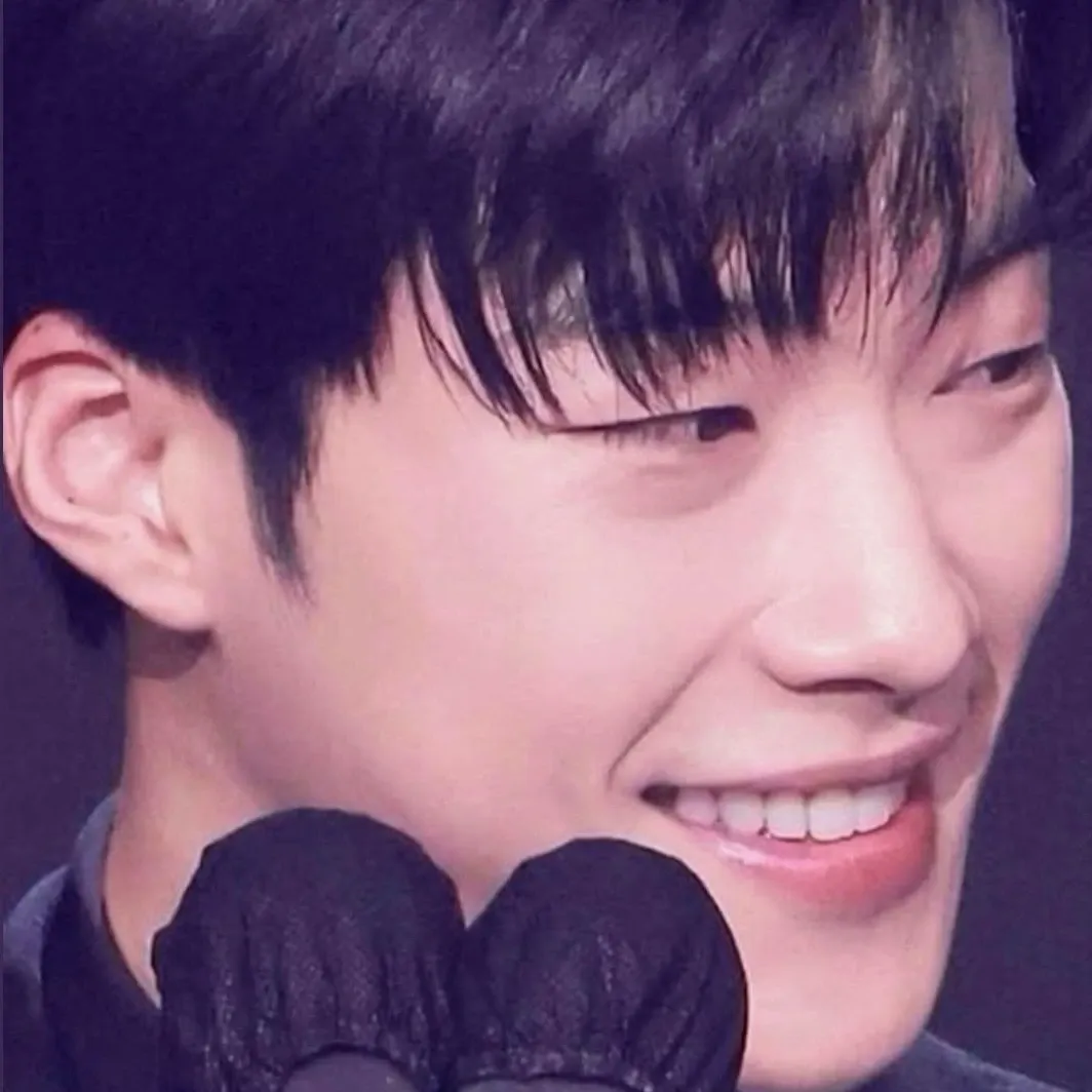 Recent activity shot of Woo Dohwan