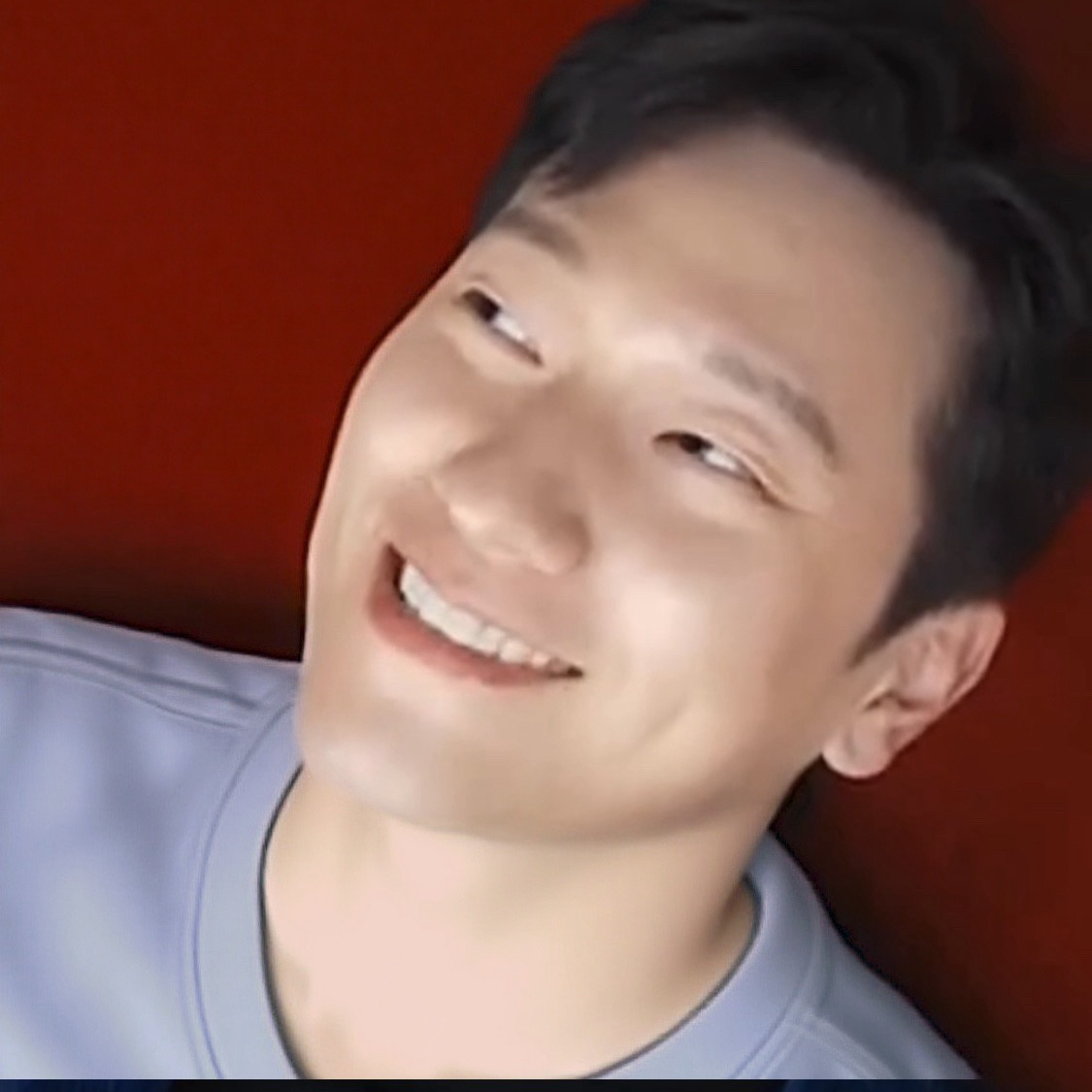 Behind-the-scenes cut of Son Seokkoo