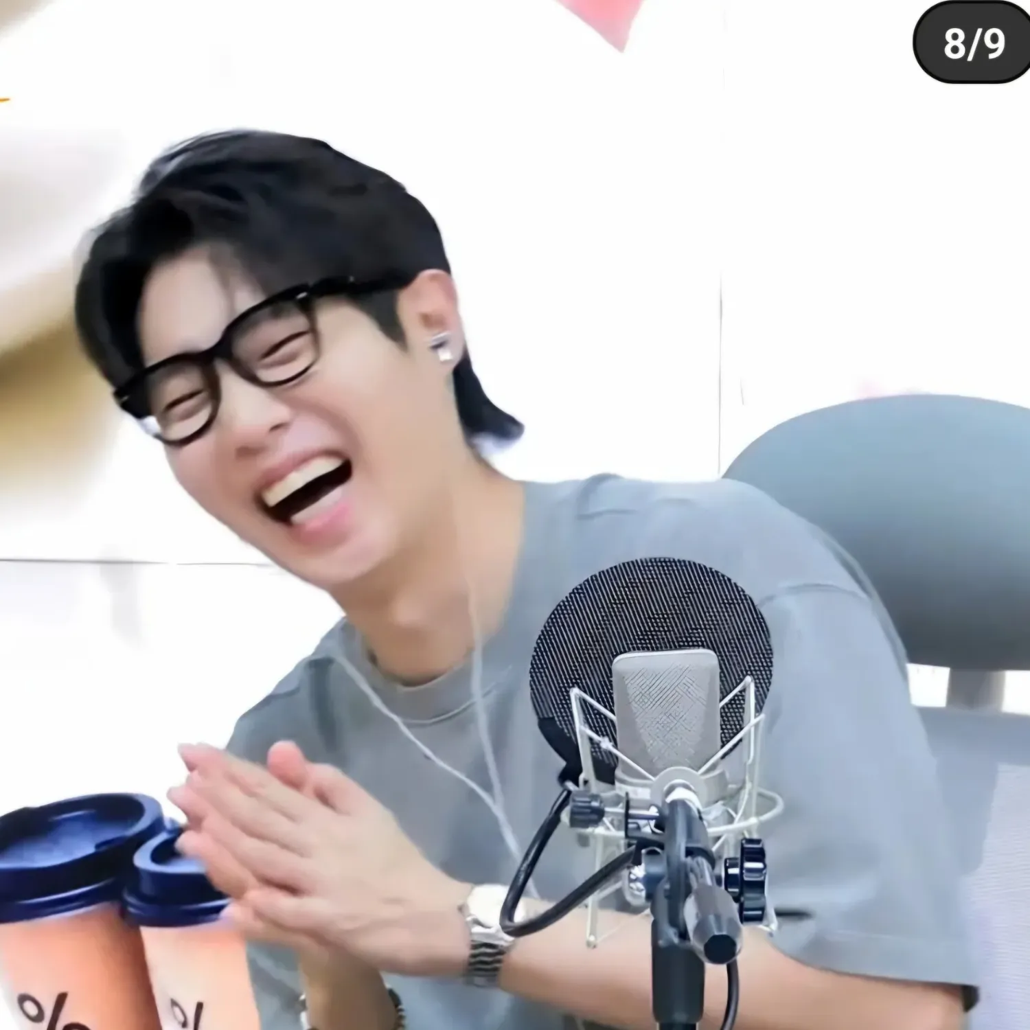 Behind-the-scenes cut of Son Taejin
