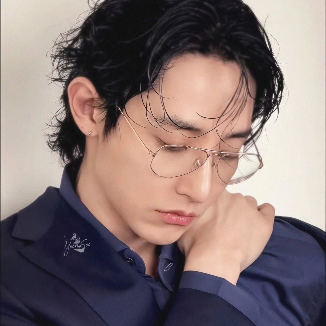 Recent activity shot of Lee Soohyuk