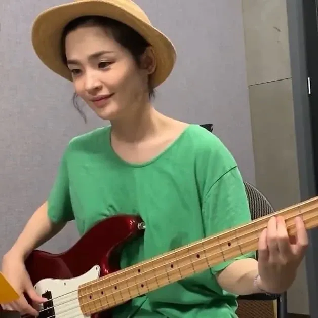 Recent activity shot of Jeon Mido
