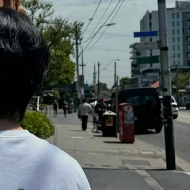 A moment captured by a fan of Park Seoham