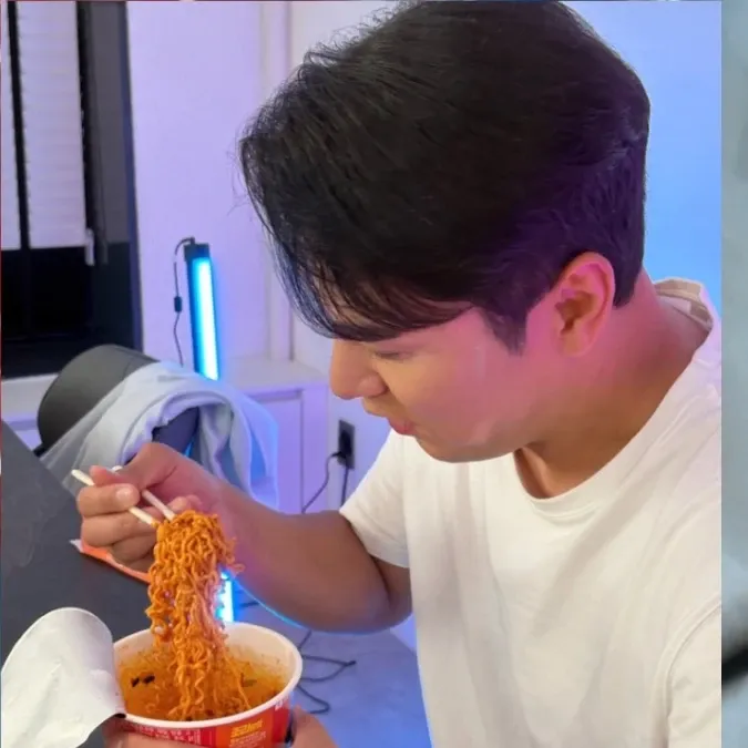 Foto kegiatan terbaru dari Jang Minho