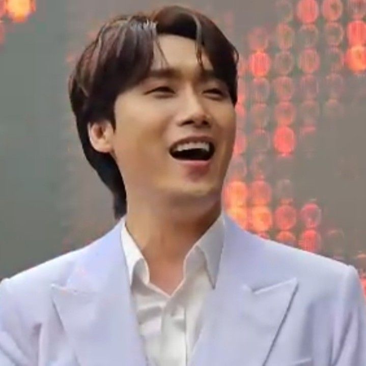 Behind-the-scenes cut of Choi Woojin