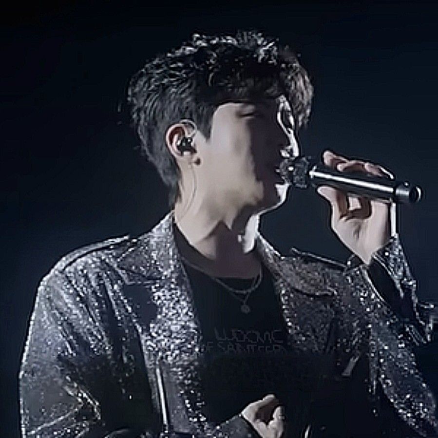 임영웅 최근 활동샷