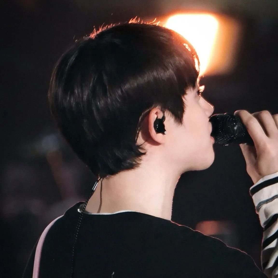 Foto terbaru dari Doh Kyungsoo (D.O.)