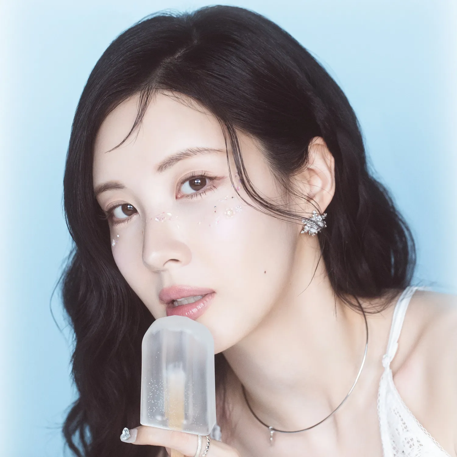 Behind-the-scenes cut of Seohyun