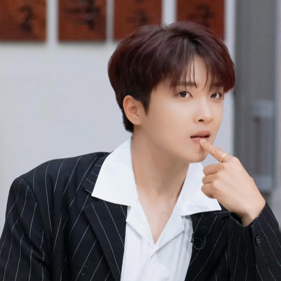 Latest photo of Hwang Yunsung