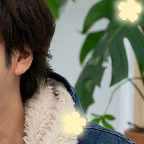 A moment captured by a fan of Jang Geunsuk