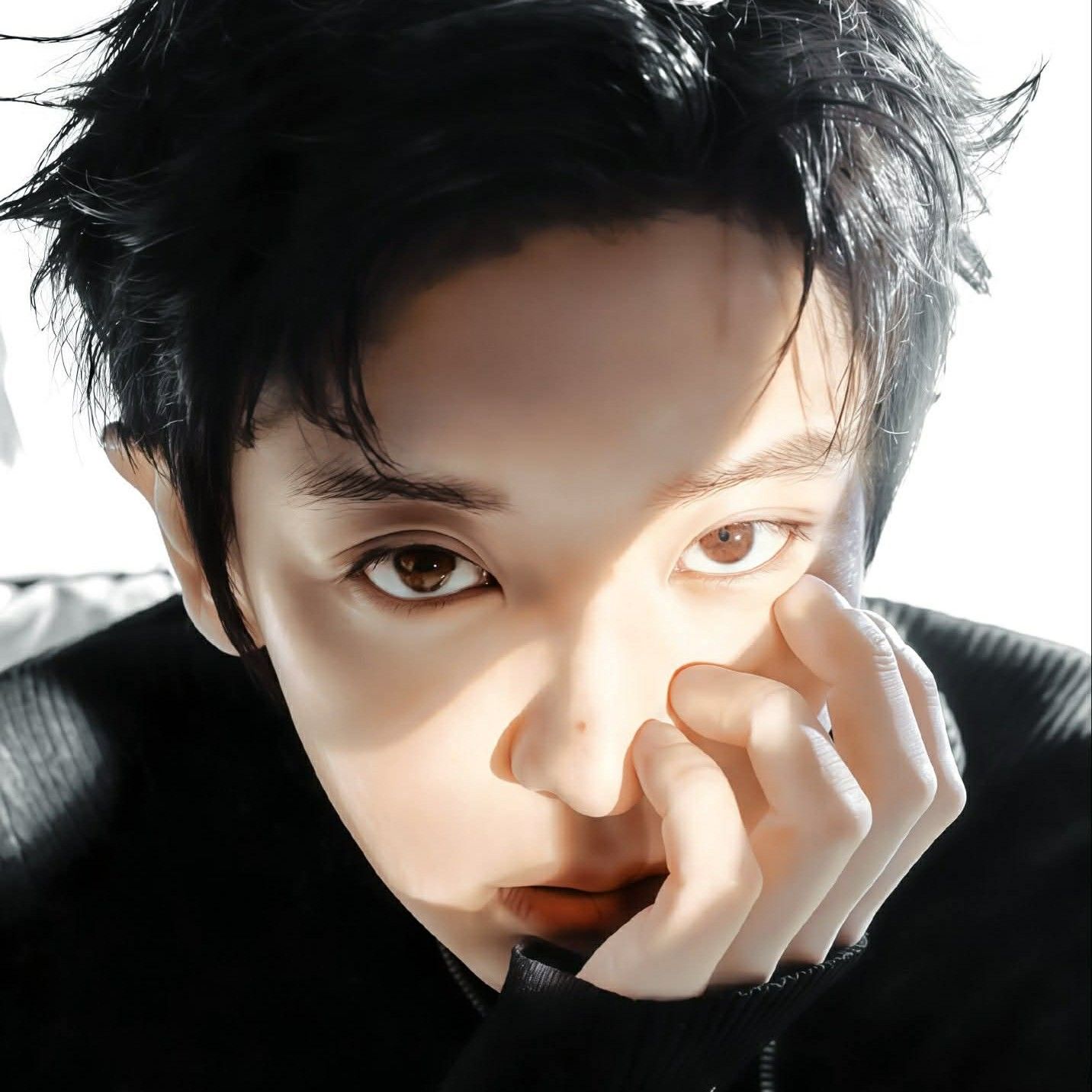 Recent activity shot of Chanyeol