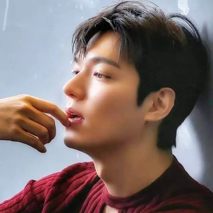 Latest photo of Lee Minho