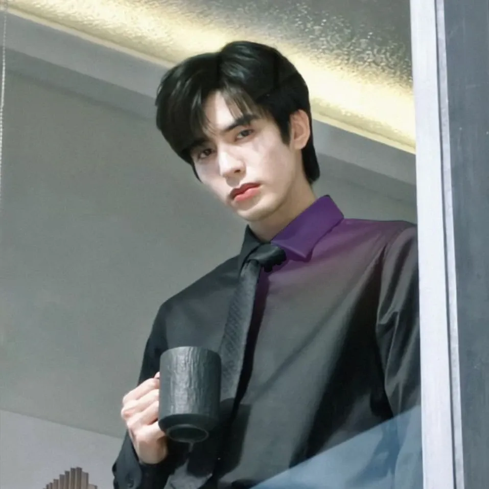A moment captured by a fan of Song WeiLong